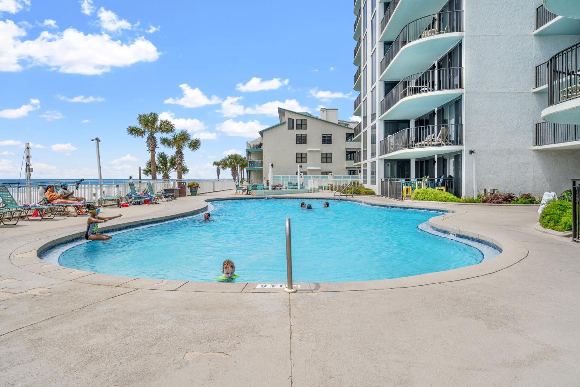 Stunning 2/2 Designer Condo W Coastal Appeal Right On The Gulf! Panama City Beach Bagian luar foto