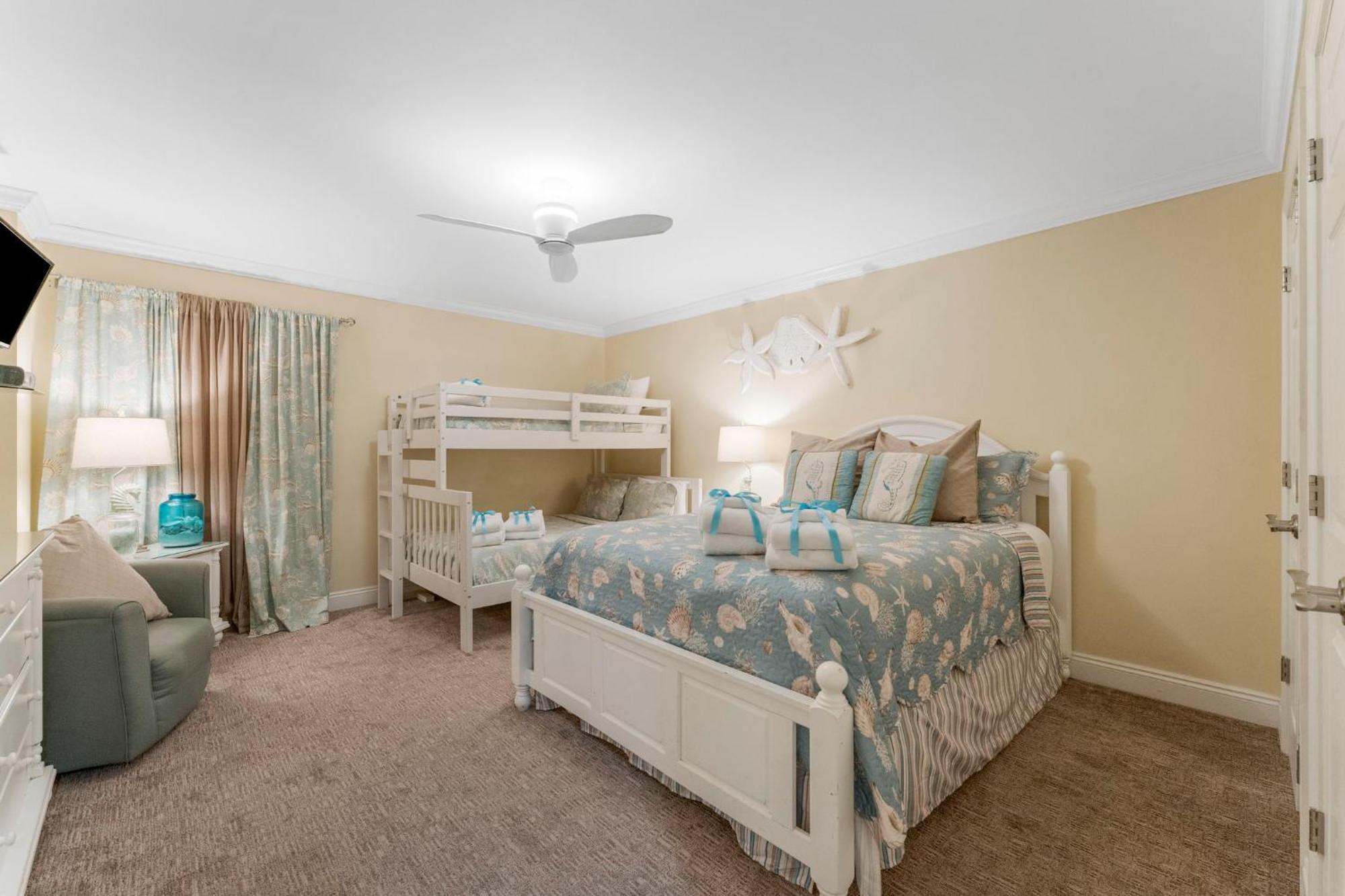 Stunning 2/2 Designer Condo W Coastal Appeal Right On The Gulf! Panama City Beach Bagian luar foto